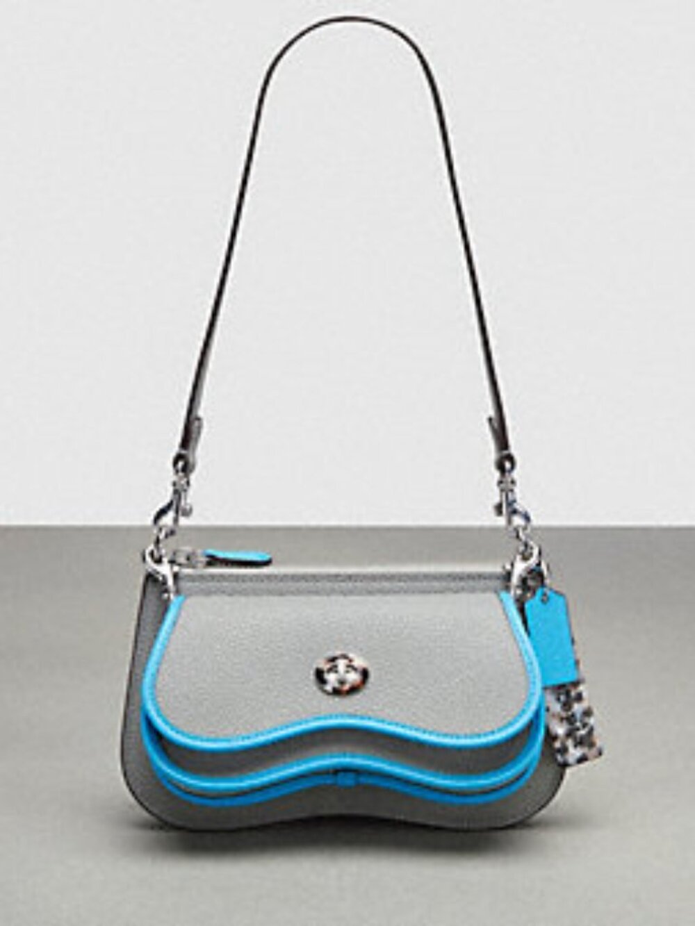 Coachtopia Wavy Double Pouch Bag NWTS SOLD OUT IN STORES